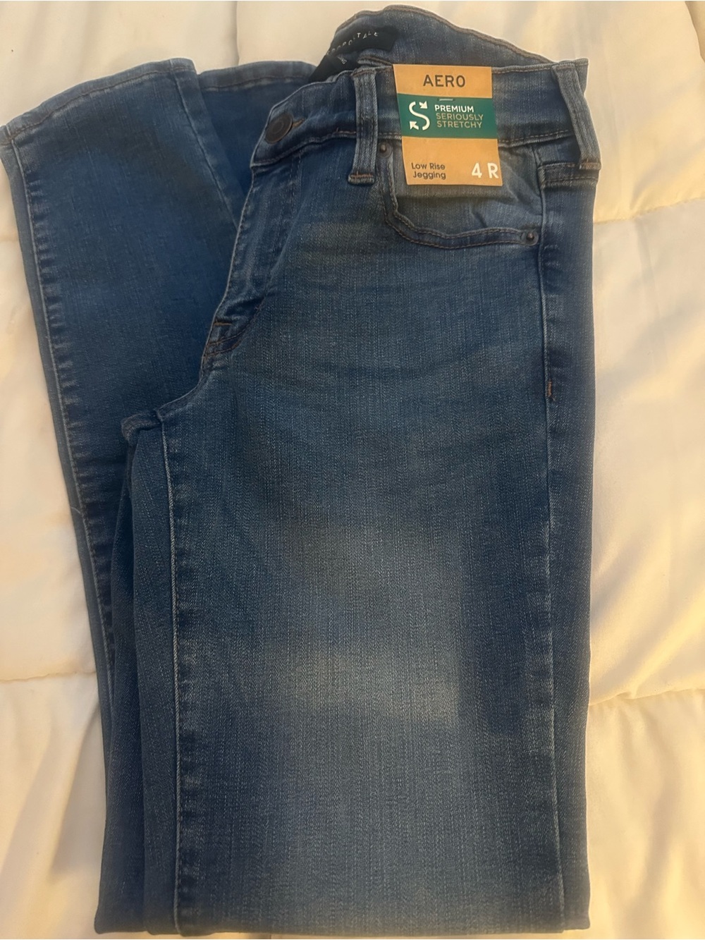 Aeropostale low rise jegging jeans 4R New
